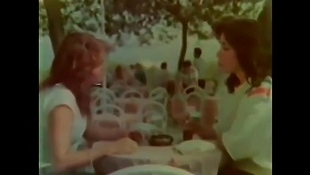 Man Och Fru Hänger Sig Åt Retro Turkisk Porr