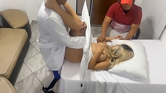 Вјерујем Да Гинеколог Доктор Има Секс Са Мојом Женом Током Њеног Прегледа И Она Ужива, Према Ознаци Нтр Јав.