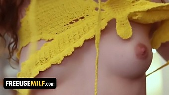 Remaja (18+) Dan Milf Dalam Threesome Hardcore Dengan 2 Gadis Threesome Dengan Sentuhan Fetish